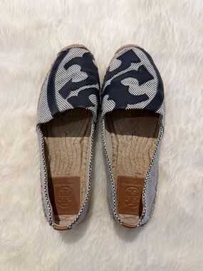 Tory Burch Navy and White Canvas Logo Espadrilles